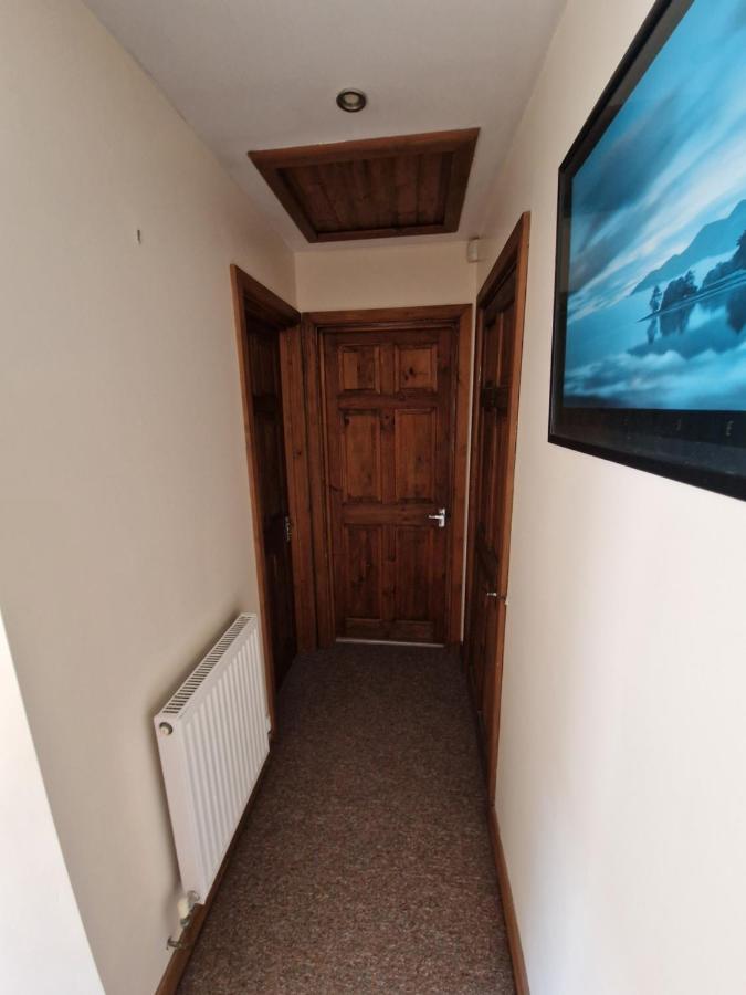 Chezzas Homestay Poole Extérieur photo