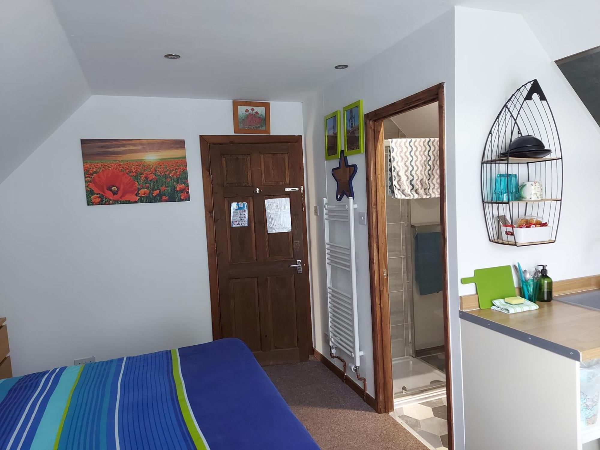 Chezzas Homestay Poole Extérieur photo