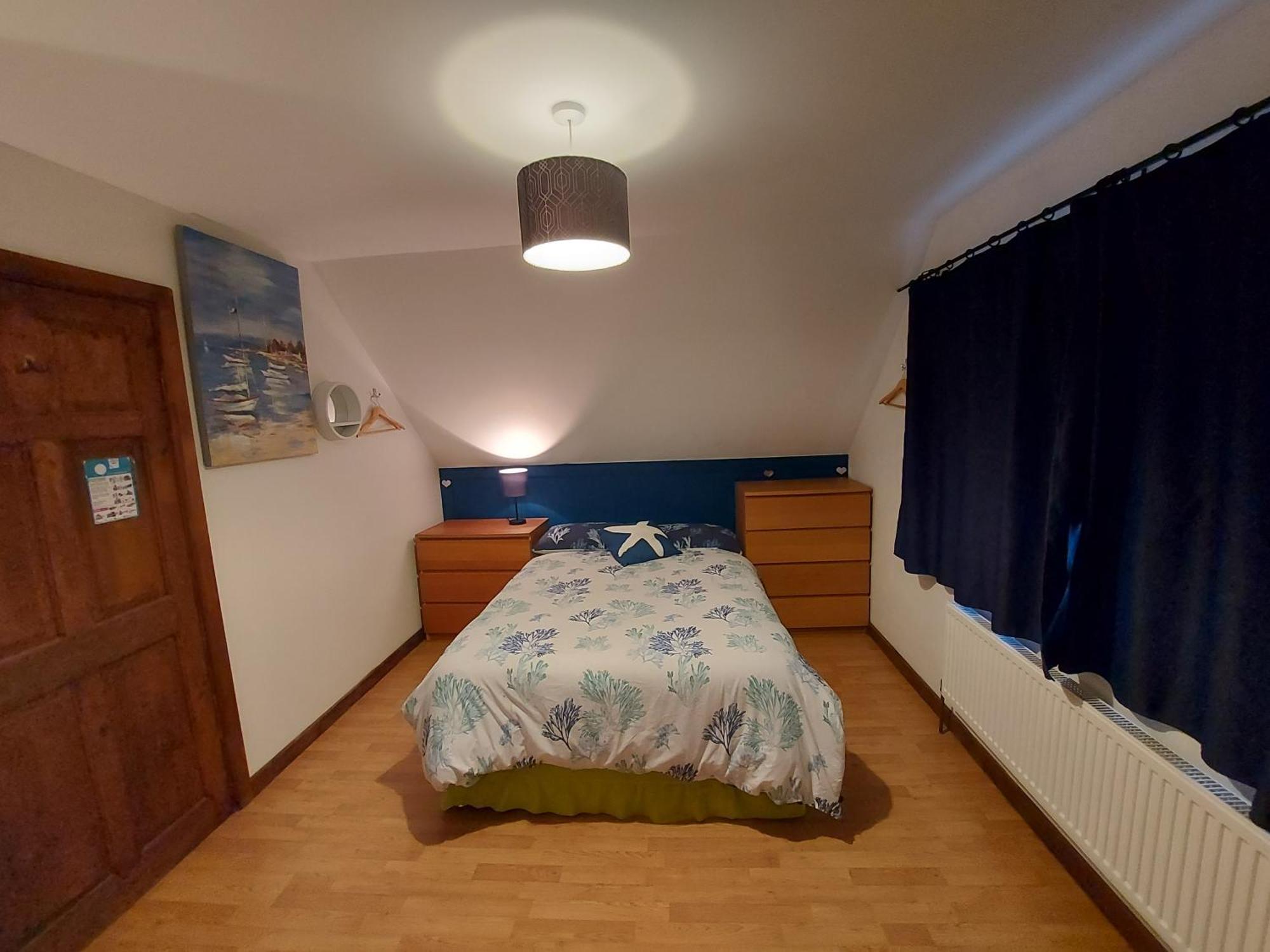 Chezzas Homestay Poole Extérieur photo